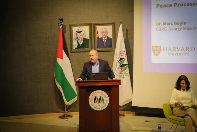 RO’A Center for Political and Strategic Studies Hosts International Academic Teams for the ‘Why It Worked’ Project